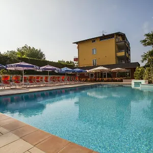 hotel-san-vito-bardolino.hotelinveneto.com/